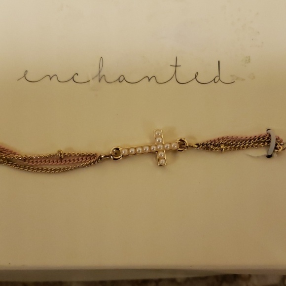 LC Lauren Conrad pearl cross pink strand bracelet - Picture 4 of 4